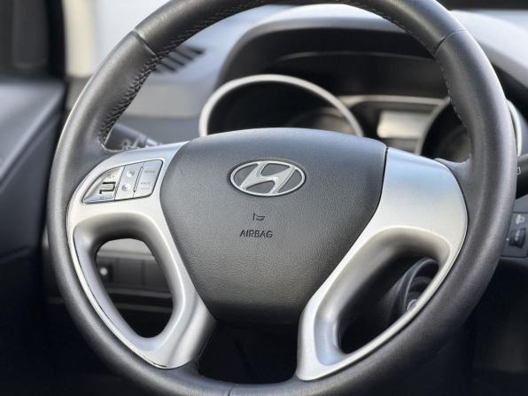 Hyundai ix35 I с пробегом 2012 года, цена 985 000 рублей, 193000 км, внедорожник, Автокод Объявления