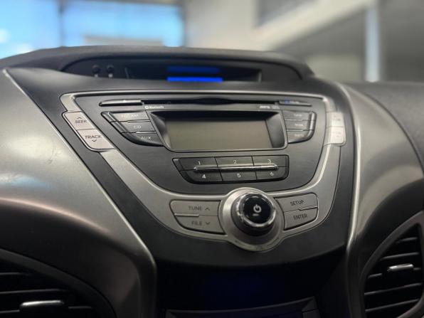 Hyundai Avante V с пробегом 2013 года, цена 970 000 рублей, 199767 км, седан, Автокод Объявления
