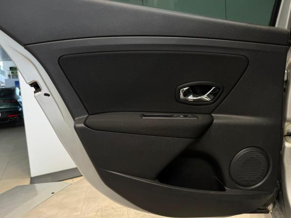 Renault Fluence I с пробегом 2013 года, цена 670 000 рублей, 211524 км, седан, Автокод Объявления