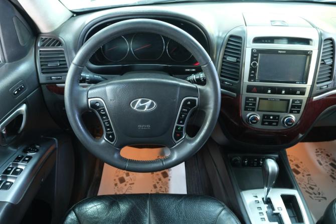 Hyundai Santa Fe II Рестайлинг с пробегом 2010 года, цена 1 099 000 рублей, 285000 км, внедорожник, Автокод Объявления