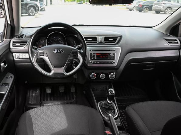 Kia Rio III Рестайлинг с пробегом 2016 года, цена 1 060 000 рублей, 110794 км, седан, Автокод Объявления