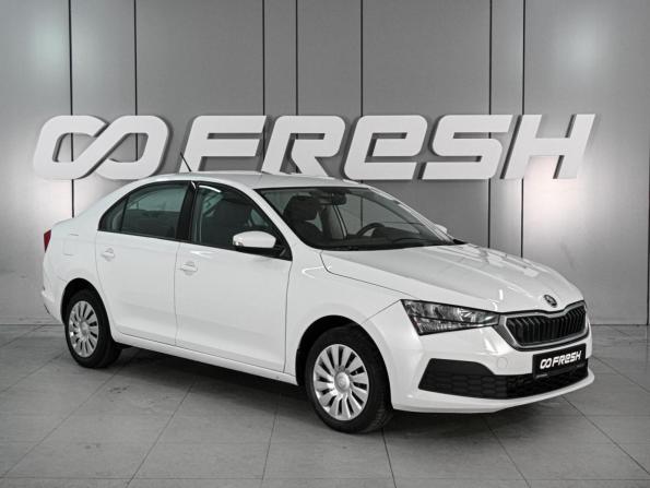 Skoda Rapid II с пробегом 2022 года, цена 1 689 000 рублей, 120227 км, лифтбек, Автокод Объявления