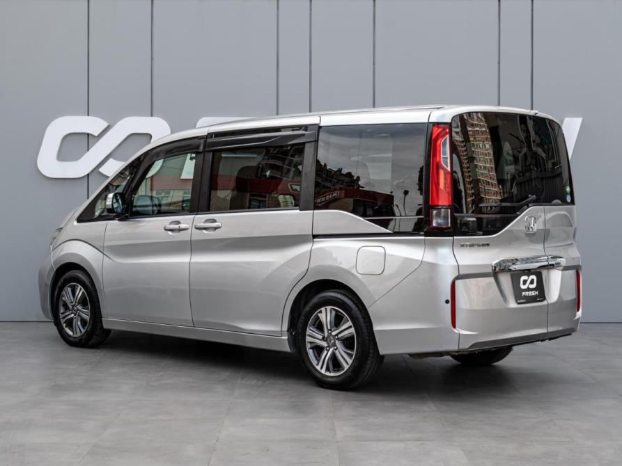 Honda Stepwgn V Краснодар  - изображение 2