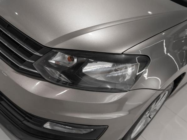 Volkswagen Polo V Рестайлинг с пробегом 2017 года, цена 1 145 000 рублей, 97111 км, седан, Автокод Объявления