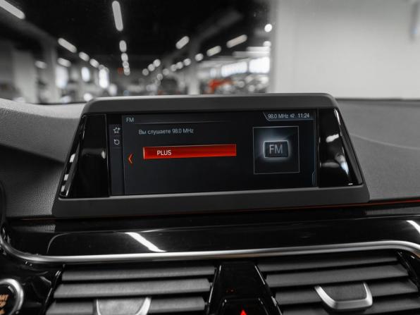 BMW 5 серии VII (G30/G31/G38) с пробегом 2018 года, цена 2 730 000 рублей, 159557 км, седан, Автокод Объявления