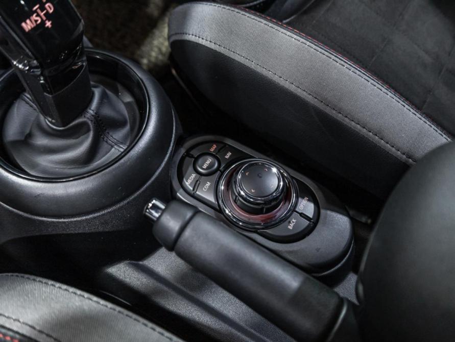 Mini Hatch III (F55/F56) Рестайлинг 2 Санкт-Петербург  - изображение 26