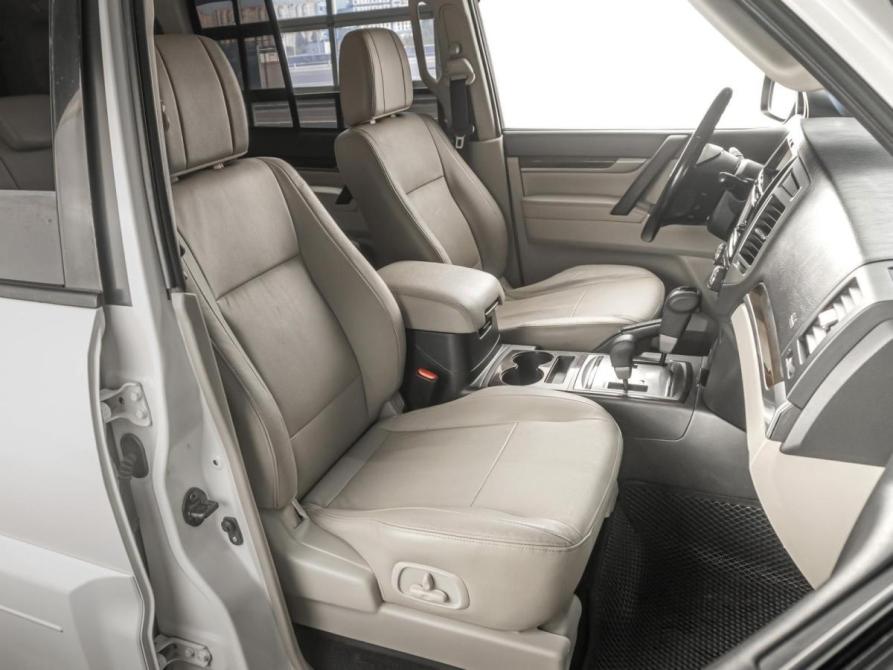 Mitsubishi Pajero IV Рестайлинг 2 Тюмень  - изображение 8