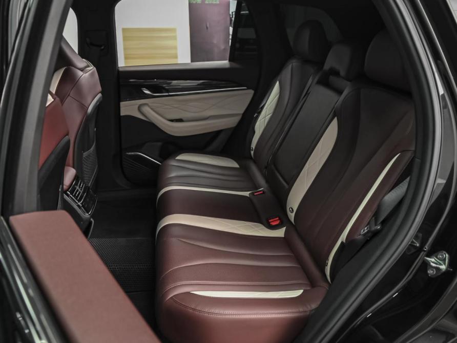 Geely Monjaro I Ставрополь  - изображение 9