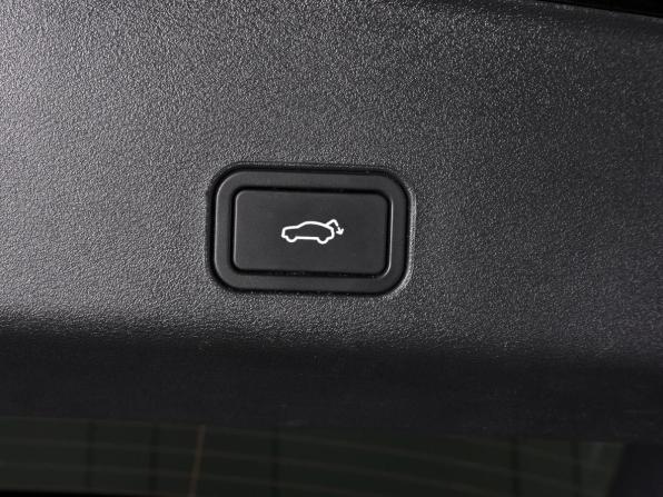 Geely Monjaro I с пробегом 2023 года, цена 3 179 000 рублей, 37324 км, внедорожник, Автокод Объявления