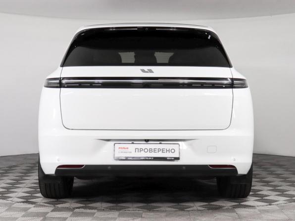 Li Auto (Lixiang) L7 I с пробегом 2023 года, цена 5 650 000 рублей, 30000 км, внедорожник, Автокод Объявления