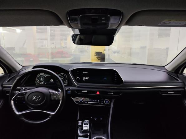 Hyundai Sonata VIII (DN8) с пробегом 2021 года, цена 2 970 000 рублей, 67300 км, седан, Автокод Объявления