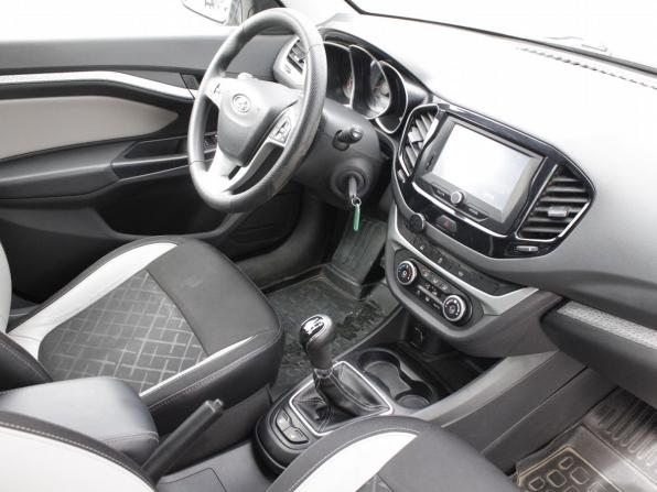 Lada (ВАЗ) Vesta I с пробегом 2018 года, цена 999 000 рублей, 115000 км, седан, Автокод Объявления