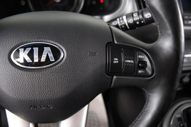 Kia Sportage III Рестайлинг с пробегом 2015 года, цена 1 749 000 рублей, 110300 км, внедорожник, Автокод Объявления