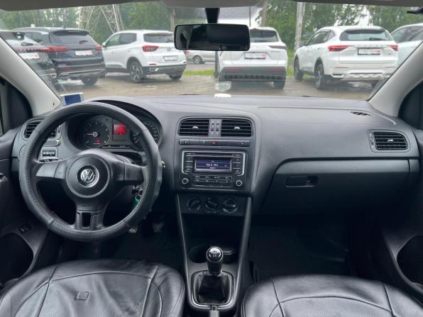 Volkswagen Polo V с пробегом 2014 года, цена 910 000 рублей, 172030 км, седан, Автокод Объявления