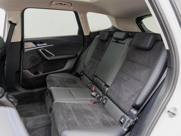 BMW X1 III (U11/U12) с пробегом 2024 года, цена 4 690 000 рублей, 12054 км, внедорожник, Автокод Объявления