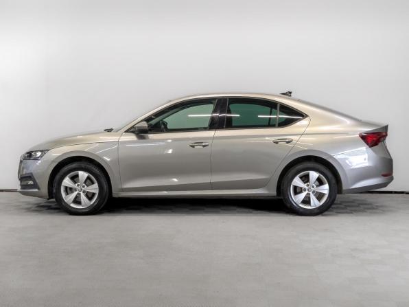 Skoda Octavia IV (A8) с пробегом 2020 года, цена 2 200 000 рублей, 46463 км, лифтбек, Автокод Объявления