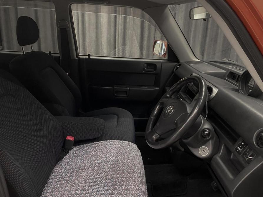 Toyota bB I Рестайлинг Красноярск  - изображение 8