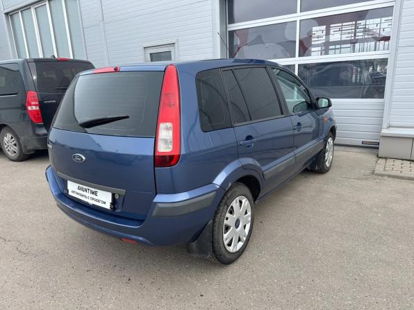 Ford Fusion I Рестайлинг с пробегом 2006 года, цена 399 000 рублей, 216000 км, хэтчбек, Автокод Объявления