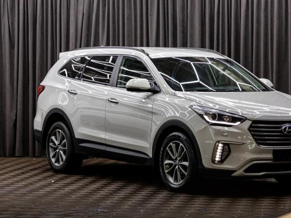 Hyundai Santa Fe III Рестайлинг с пробегом 2017 года, цена 2 495 000 рублей, 148979 км, внедорожник, Автокод Объявления