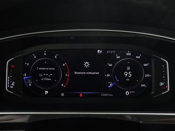 Volkswagen Tiguan II с пробегом 2019 года, цена 1 797 000 рублей, 236870 км, внедорожник, Автокод Объявления