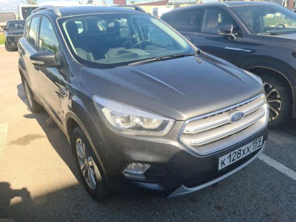 Ford Kuga II Рестайлинг с пробегом 2017 года, цена 1 625 000 рублей, 118741 км, внедорожник, Автокод Объявления