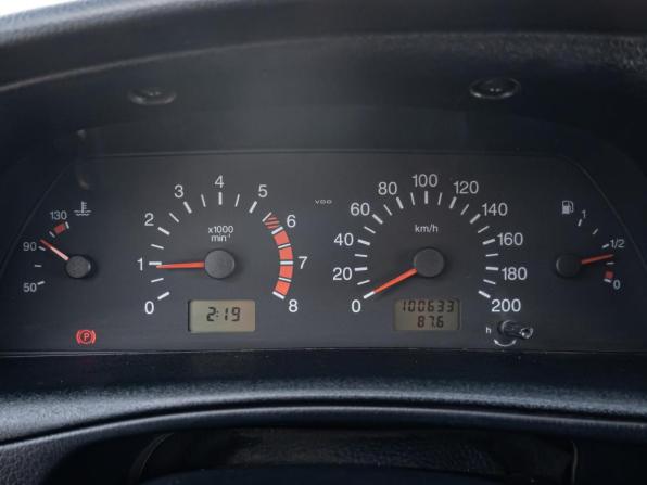 Chevrolet Niva I Рестайлинг с пробегом 2015 года, цена 590 000 рублей, 100633 км, внедорожник, Автокод Объявления