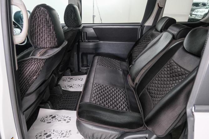 Toyota Voxy II (R70) с пробегом 2010 года, цена 1 349 000 рублей, 190808 км, минивэн, Автокод Объявления