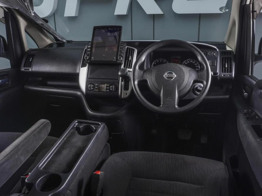 Nissan Serena III (C25) Ростов-на-Дону  - изображение 6
