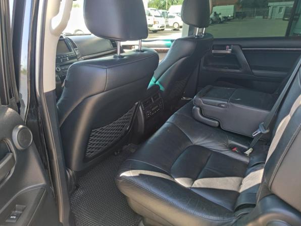Toyota Land Cruiser 200 Series с пробегом 2011 года, цена 3 599 900 рублей, 255267 км, внедорожник, Автокод Объявления