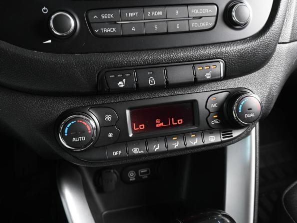 Kia Ceed II Рестайлинг с пробегом 2017 года, цена 1 299 000 рублей, 131152 км, хэтчбек, Автокод Объявления