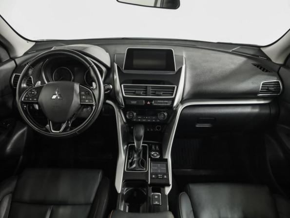 Mitsubishi Eclipse Cross I с пробегом 2018 года, цена 1 699 000 рублей, 115761 км, внедорожник, Автокод Объявления