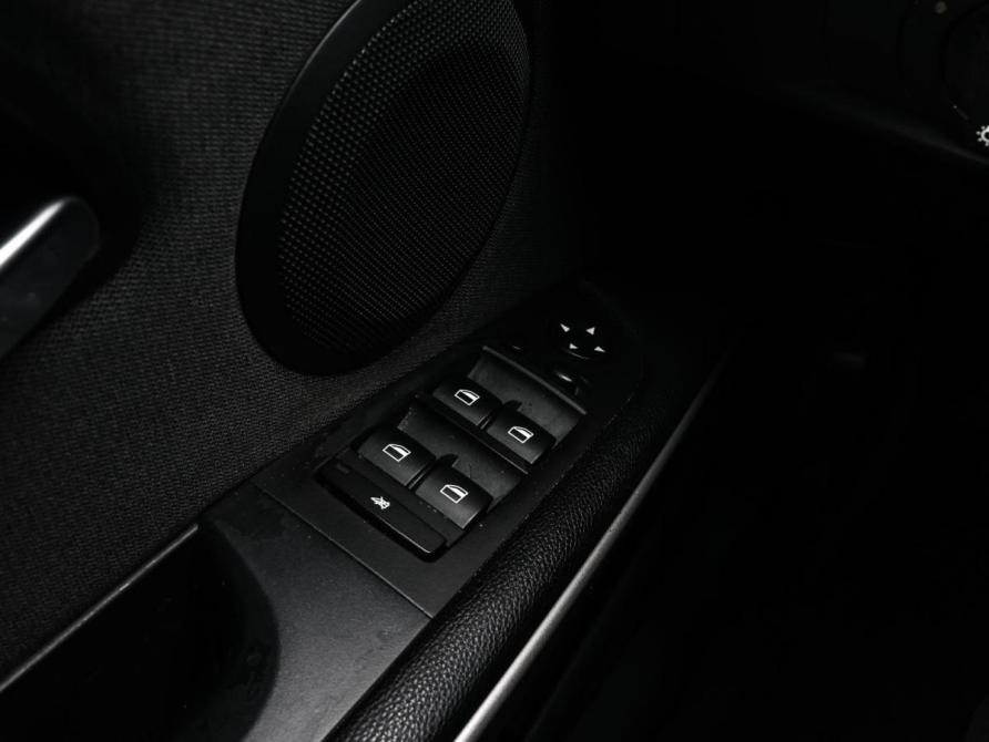 BMW 3 серии V (E90/E91/E92/E93) Волгоград  - изображение 15