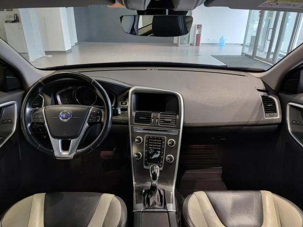 Volvo XC60 I Рестайлинг с пробегом 2015 года, цена 2 110 000 рублей, 234934 км, внедорожник, Автокод Объявления