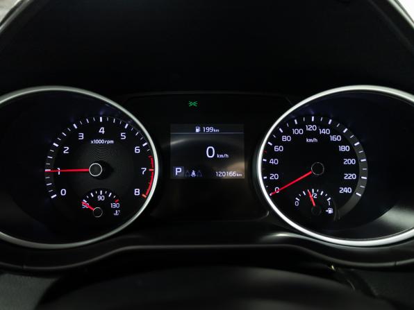 Kia Ceed III с пробегом 2018 года, цена 1 599 700 рублей, 120165 км, хэтчбек, Автокод Объявления