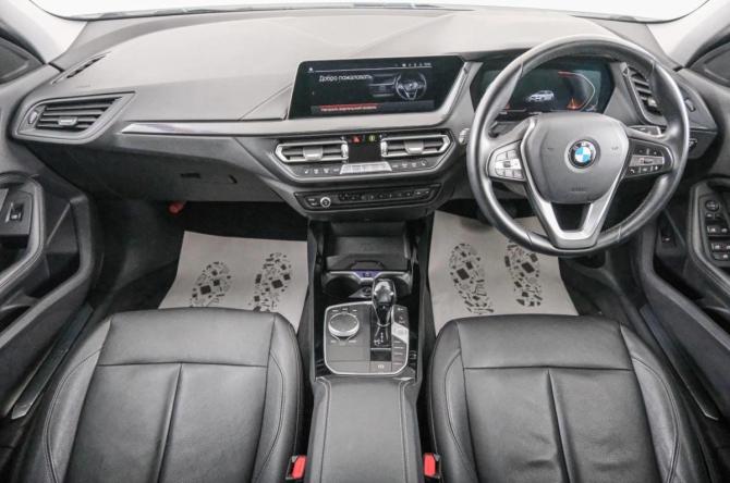 BMW 1 серии III (F40) с пробегом 2021 года, цена 1 549 000 рублей, 91100 км, хэтчбек, Автокод Объявления