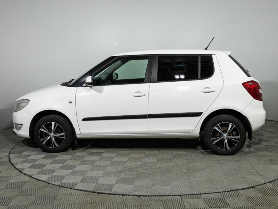 Skoda Fabia II Рестайлинг Санкт-Петербург  - изображение 9