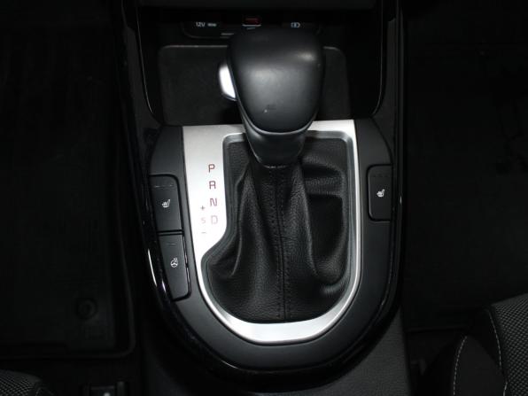 Kia Cerato IV Рестайлинг с пробегом 2021 года, цена 2 129 900 рублей, 56320 км, седан, Автокод Объявления