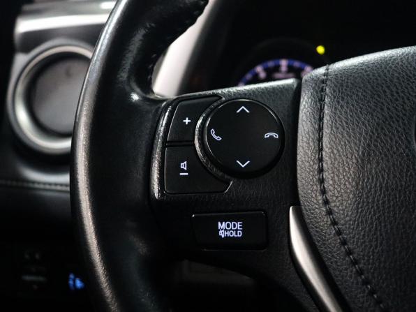 Toyota RAV4 IV (XA40) Рестайлинг с пробегом 2018 года, цена 1 569 000 рублей, 200000 км, внедорожник, Автокод Объявления