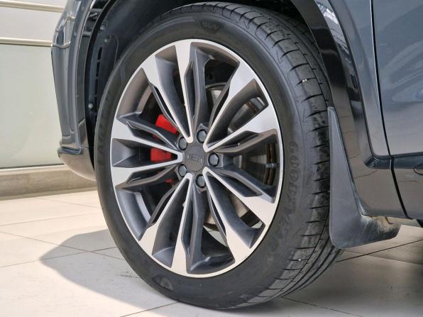 Geely Tugella I Рестайлинг с пробегом 2023 года, цена 2 990 000 рублей, 16087 км, внедорожник, Автокод Объявления