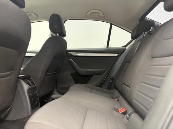 Skoda Octavia III (A7) с пробегом 2014 года, цена 1 550 000 рублей, 165000 км, лифтбек, Автокод Объявления