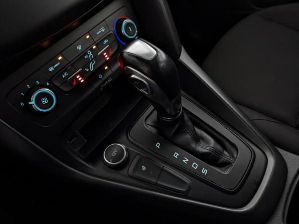 Ford Focus III Рестайлинг с пробегом 2018 года, цена 1 250 000 рублей, 57795 км, хэтчбек, Автокод Объявления
