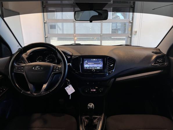 Lada (ВАЗ) Vesta I с пробегом 2017 года, цена 595 000 рублей, 316656 км, седан, Автокод Объявления