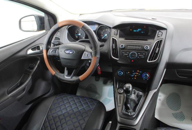 Ford Focus III Рестайлинг с пробегом 2016 года, цена 635 000 рублей, 176510 км, универсал, Автокод Объявления