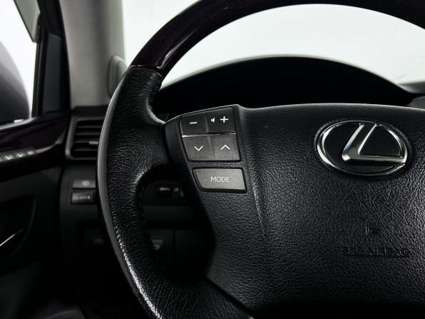 Lexus LX III с пробегом 2008 года, цена 2 550 000 рублей, 201426 км, внедорожник, Автокод Объявления