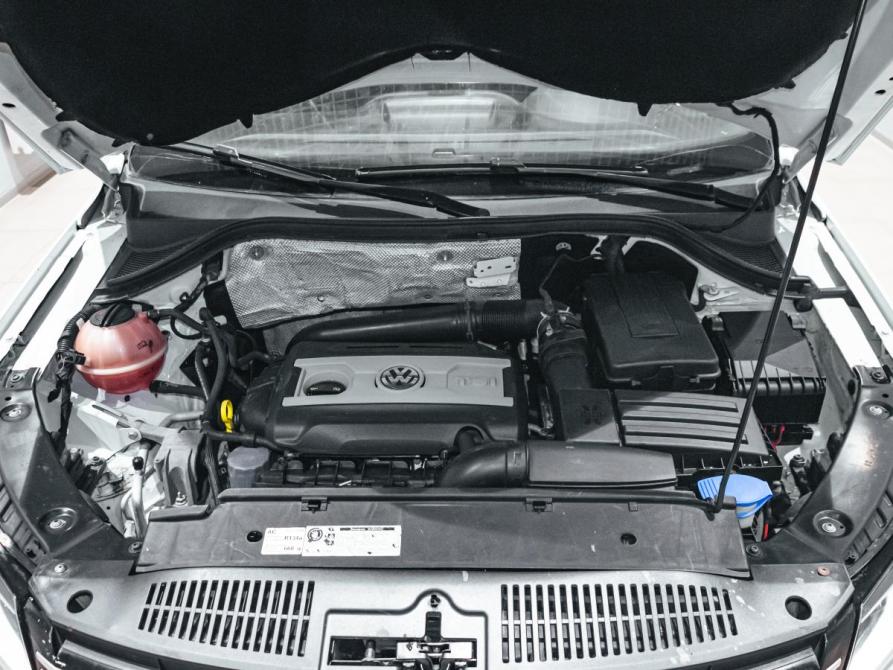 Volkswagen Tiguan I Рестайлинг Екатеринбург  - изображение 4