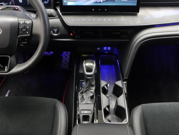 Toyota Camry IX (XV80) China Market с пробегом 2025 года, цена 4 250 000 рублей, 8800 км, седан, Автокод Объявления