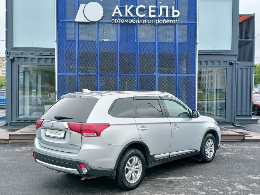 Mitsubishi Outlander III Рестайлинг 2 Архангельск  - изображение 5