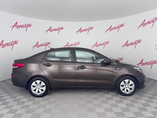 Kia Rio III Рестайлинг с пробегом 2017 года, цена 1 149 000 рублей, 119000 км, седан, Автокод Объявления
