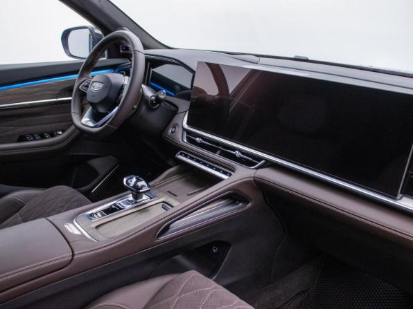 Geely Monjaro I Рестайлинг 2 с пробегом 2026 года, цена 3 850 000 рублей, 14026 км, внедорожник, Автокод Объявления