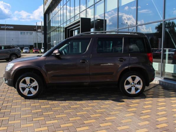 Skoda Yeti I с пробегом 2013 года, цена 700 000 рублей, 220315 км, внедорожник, Автокод Объявления
